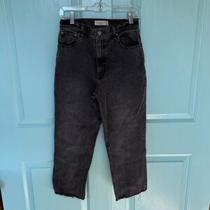 Abercrombie & Fitch ‘90s Straight Ultra High Rise Jean